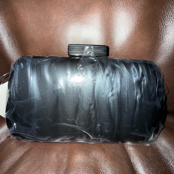 Peeptoe Evening Acrylic Black Clutch/Crossbody Bag with Gold Chain NWT - Picture 1 of 8